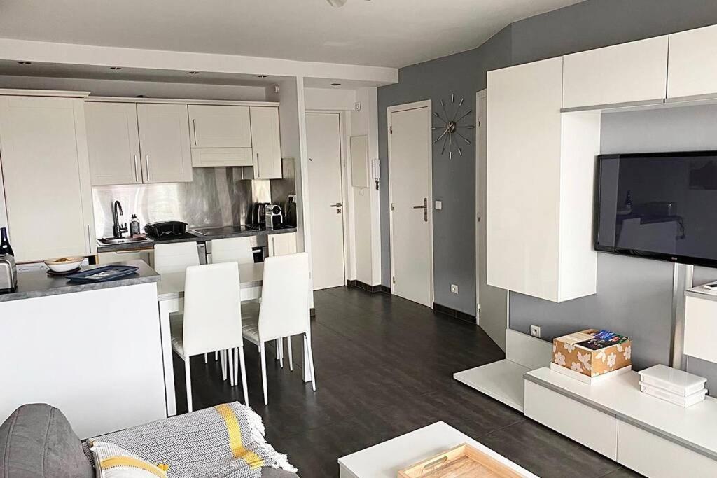 Апартаменты Cannes Plein Centre - 3 Min Croisette Et Plages Экстерьер фото