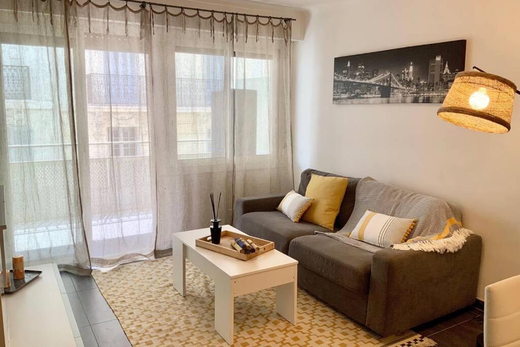 Апартаменты Cannes Plein Centre - 3 Min Croisette Et Plages Экстерьер фото